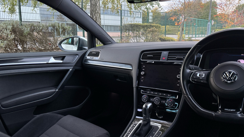 Volkswagen Golf 2.0 TSI 300 R 5dr 4MOTION DSG Petrol Hatchback